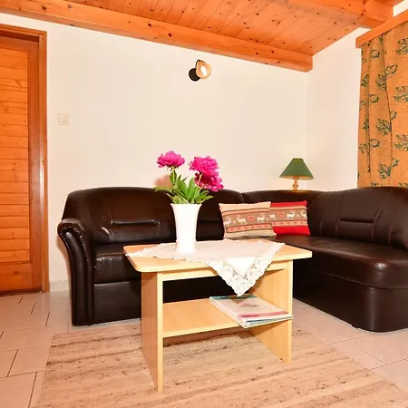 Appartement Viragoskert